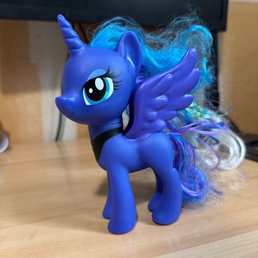 My Little Pony Princess Luna and Minty Figure Lot Hasbro Bridge Direct - Picture 5 of 7